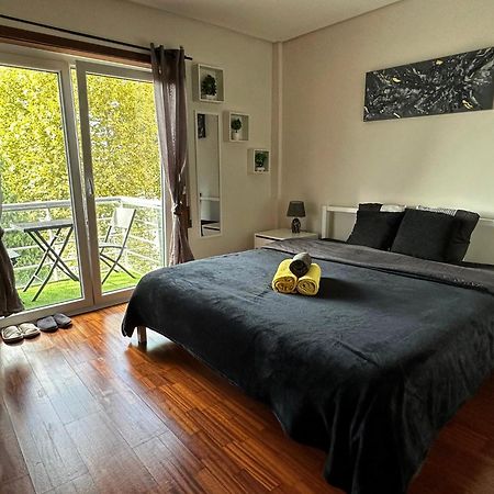 Modern Private Suite With Balcony & Bathroom - King And Queen Beds Vila Nova de Gaia Ngoại thất bức ảnh
