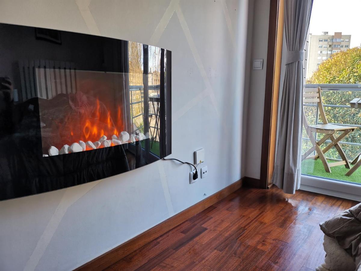 Modern Private Suite With Balcony & Bathroom - King And Queen Beds Vila Nova de Gaia Ngoại thất bức ảnh